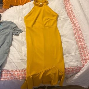 Cute yellow fall dress